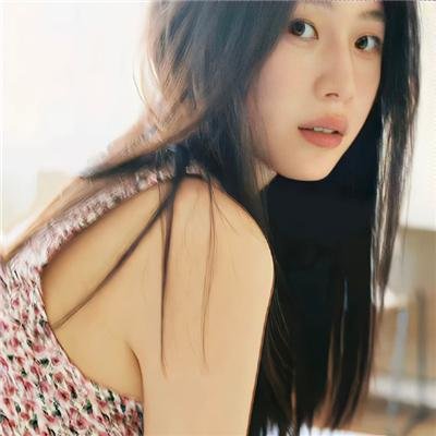 三个月亮